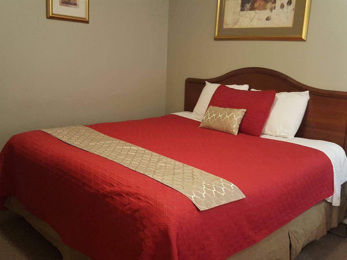 Niagara Inn & Suites Zewnętrze zdjęcie