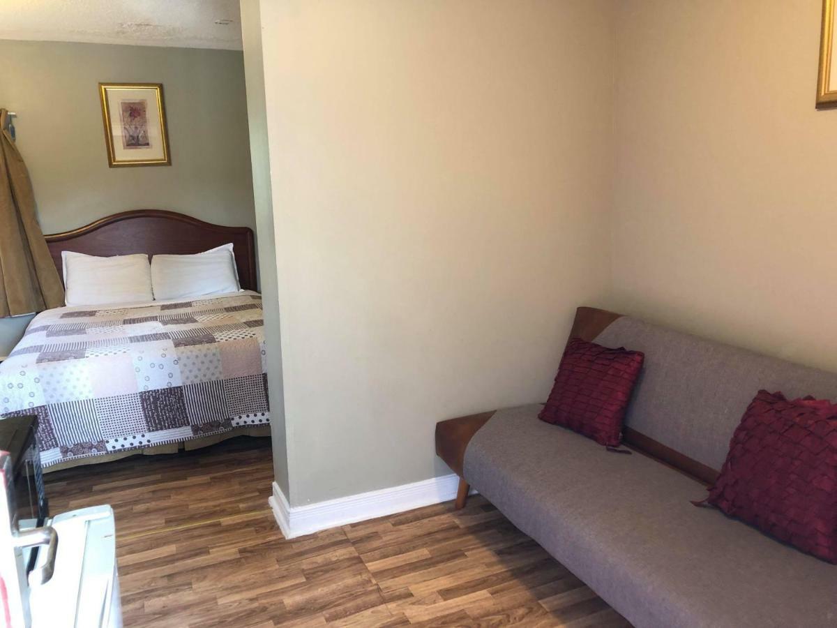 Niagara Inn & Suites Zewnętrze zdjęcie